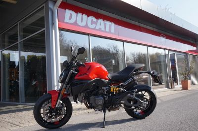 Ducati Monster 896