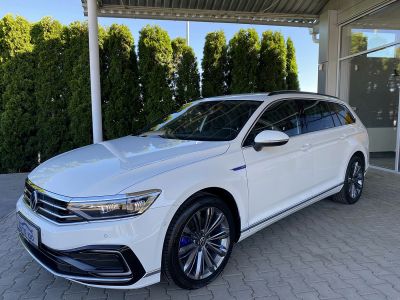 Volkswagen Passat R-Line GTE Variant 1.4 e/TSI eHybrid 160kW 6- DSG