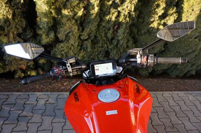Ducati Diavel V4 red  Akrapovic