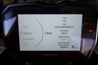 Ducati Diavel V4 red  Akrapovic