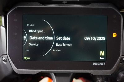 Ducati Multistrada V4S Radar