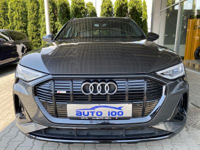 Audi e-tron S line quattro 55 electric 300kW