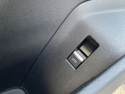 Audi e-tron S line quattro 55 electric 300kW