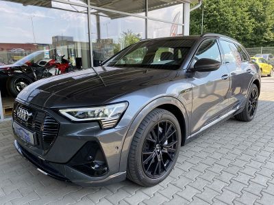 Audi e-tron S line quattro 55 electric 300kW