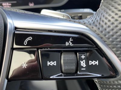 Audi e-tron S line quattro 55 electric 300kW