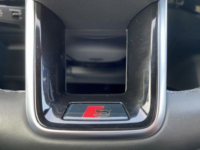 Audi e-tron S line quattro 55 electric 300kW