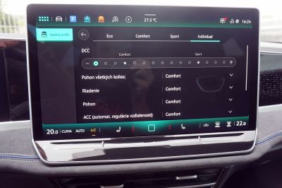 Volkswagen Passat R-Line 4Motion 2.0 TDI SCR 142kW