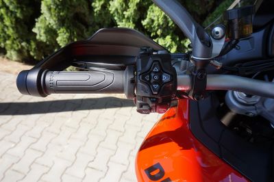 Ducati Multistrada V2S Travel