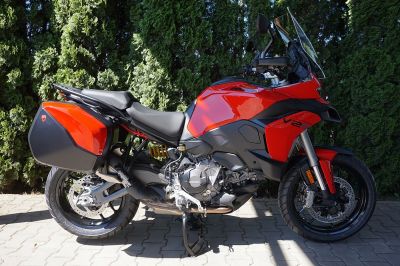 Ducati Multistrada V2S Travel