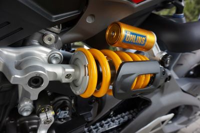 Ducati Streetfighter V2S