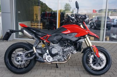 Ducati Hypermotard V2 RED