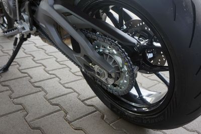 Ducati Hypermotard V2 RED