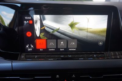 Golf Life ACTIVE 1.5 TSI 96kW 6M