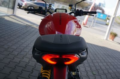 Ducati Monster 896