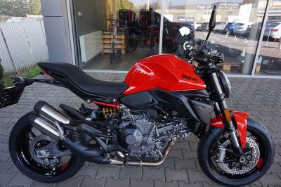 Ducati Monster 896