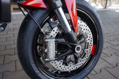 Ducati Monster 896