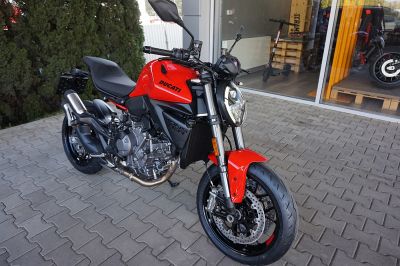 Ducati Monster 896