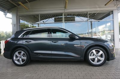 Audi E-tron quattro 50 electric 230kW
