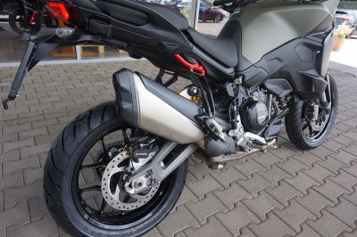 Ducati Multistrada V2S Storm Green