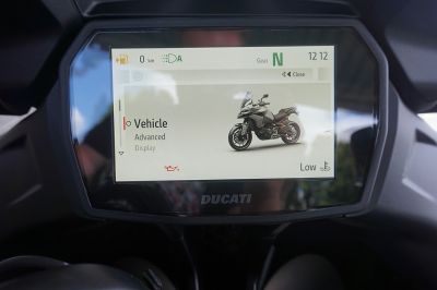 Ducati Multistrada V2S RED