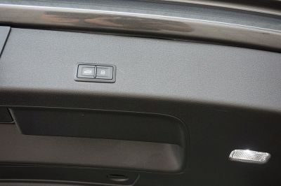 Audi e-tron S line quattro 50 electric 230kW