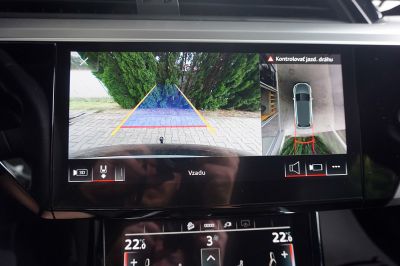 Audi e-tron S line quattro 50 electric 230kW