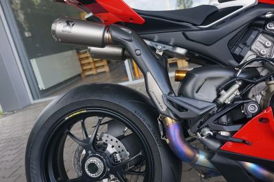 Ducati Panigale V4 R