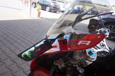 Ducati Panigale V4 R