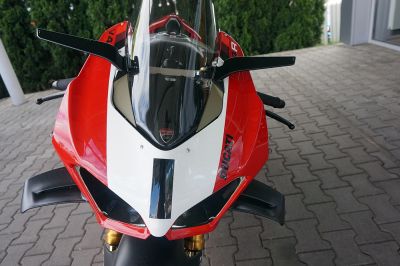Ducati Panigale V4 R