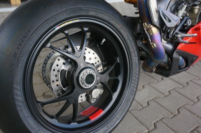 Ducati Panigale V4 R