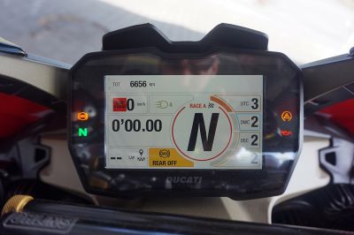 Ducati Panigale V4 R