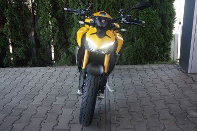 Ducati Streetfighter V2S Yellov + Termignoni
