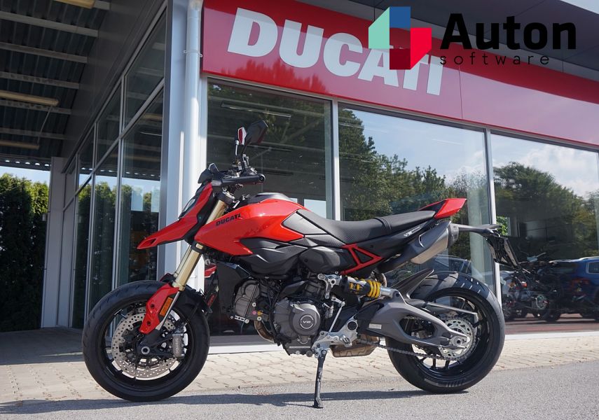 Ducati Hypermotard V2 RED